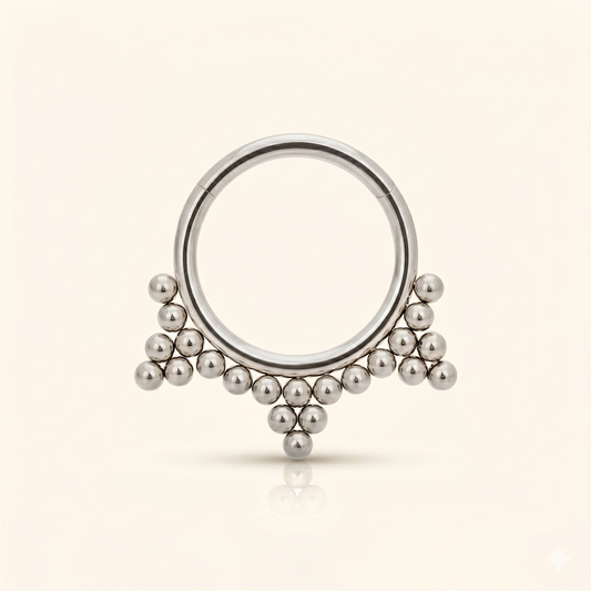 ASTM F136 Tytanowy pierścień segmentowy z cyrkonią – Daith Conch 16G