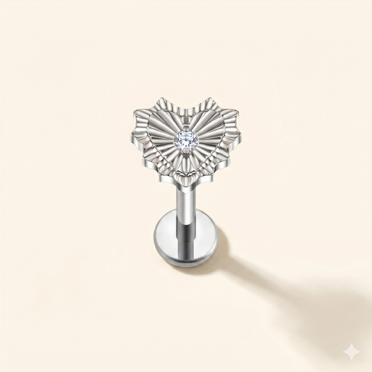 Bad Romance Piercing Tragus z cyrkonią i sercem z tytanu ASTM F136 16G