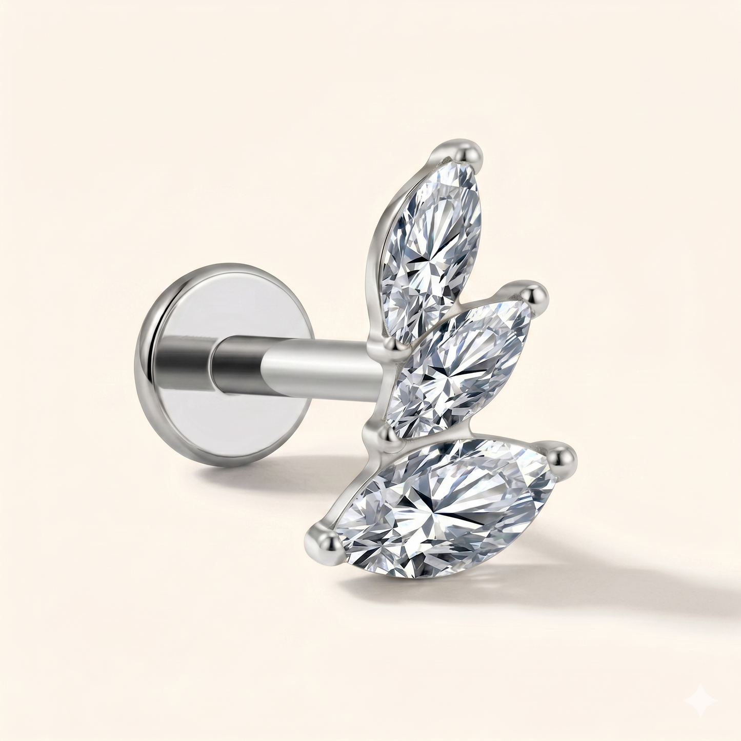 Piercing Tragus Cluster Marquise Zircon Oreille Gauche Titane F136